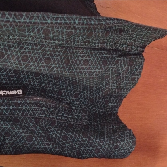 Bench Light Jacket - Picture 5 of 8